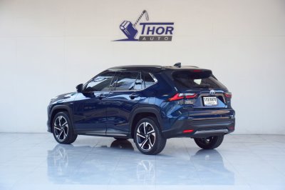 Toyota Yaris Cross 1.5 HEV Premium Luxury AT ปี 2024