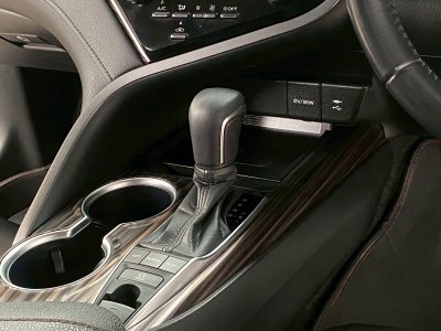 Toyota Camry 2.5G ปี2020