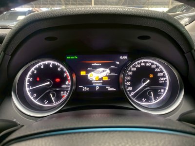 Toyota Camry 2.5G ปี2020