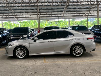 Toyota Camry 2.5G ปี2020