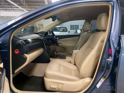Toyota Camry 2.5 Hybrid Premium2015