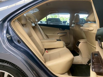 Toyota Camry 2.5 Hybrid Premium2015