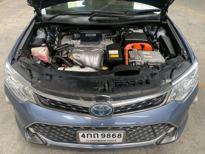 Toyota Camry 2.5 Hybrid Premium2015