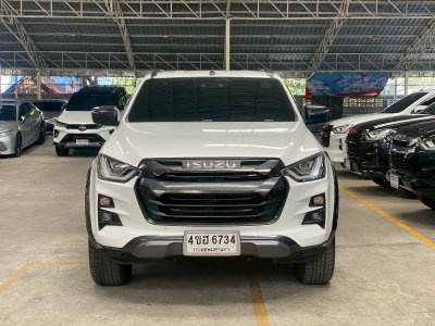 lsuzu D'Max 3.0M Vcross Hi-Lander 2023