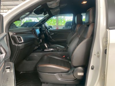 lsuzu D'Max 3.0M Vcross Hi-Lander 2023