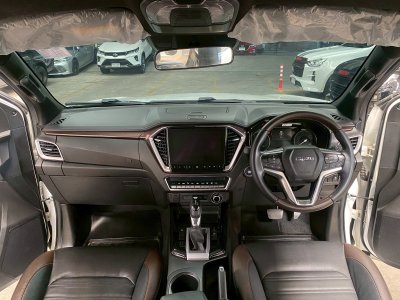 lsuzu D'Max 3.0M Vcross Hi-Lander 2023