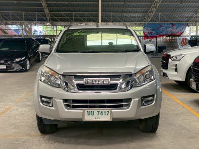 4Isuzu D-Max 2.5Z Hl-Lander Spacecab ปี 2014