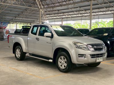 4Isuzu D-Max 2.5Z Hl-Lander Spacecab ปี 2014