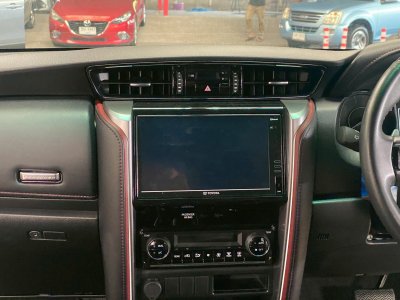 TOYOTA FORTUNER 2.4 Legender  ปี 2021จด22