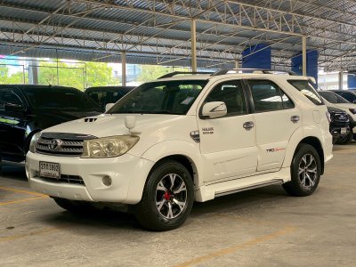 TOYOTA FORTUN 3.0 TRD Sportivo 4WDER 2009