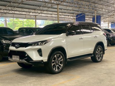 TOYOTA FORTUNER  2.4 Legender ปี 2023