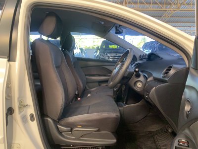 TOYOTA VIOS 1.5E 2009