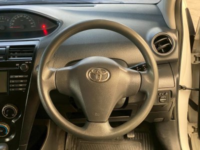 TOYOTA VIOS 1.5E 2009