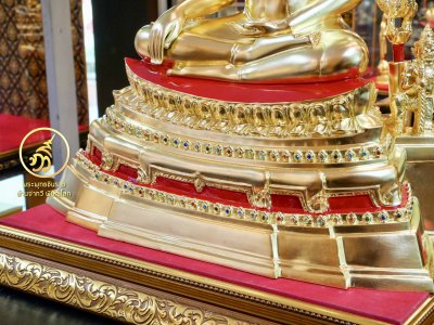 พระพุทธชินราช รุ่น ลาภ ผล พูน ทวี ปี 2564 ขนาดหน้าตัก 10 นิ้ว