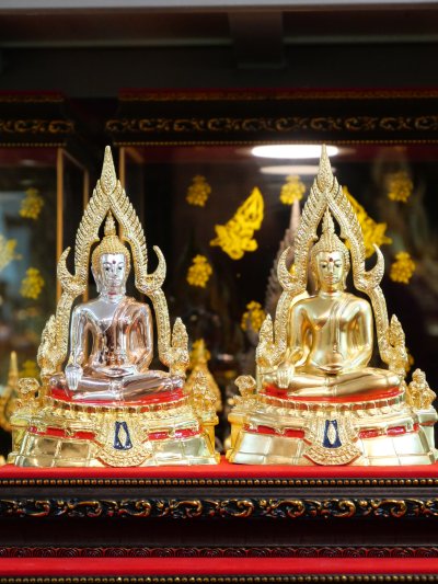 พระพุทธชินราช รุ่น ทวีสุข 3 กษัตริย์