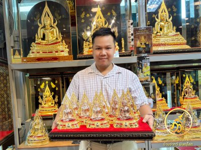 พระพุทธชินราช รุ่น ทวีสุข ปี68 ขนาดหน้าตัก 3.9 นิ้ว Pink Gold
