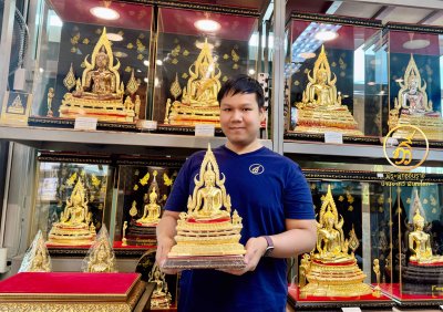 พระพทุธชินราช รุ่น เศรษฐีทวีศิลป์ ปี2568 ขนาดหน้าตัก 5.9 นิ้ว ปิดทองคำเเท้