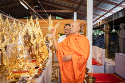 พระพุทธชินราช รุ่น มั่งมี ทวีสุข ปี2567 ขนาดหน้าตัก 16 นิ้ว