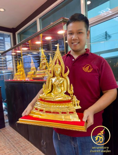 พระพุทธชินราช รุ่น ลาภ ผล พูน ทวี  2564 ขนาดหน้าตัก 9 นิ้ว รัตนชาติ