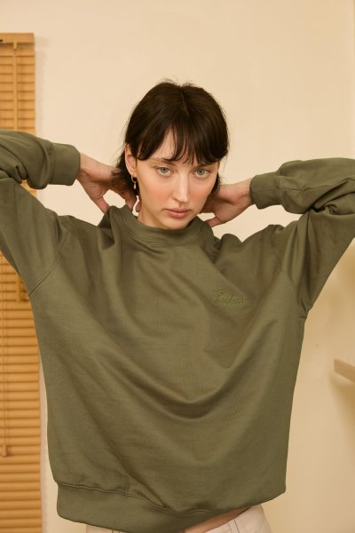 Toogtons ทุกตอนส์ เสื้อสเวตเตอร์ รุ่น Sweater Over Soft เสื้อสเวตเตอร์นุ่ม ๆ ผ้านุ่มใส่สบาย