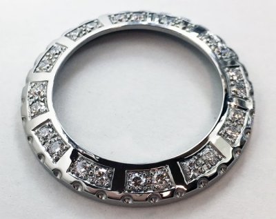 กรอบเพชร CHANEL J12 38mm เพชรเม็ดใหญ่ 24 เม็ด