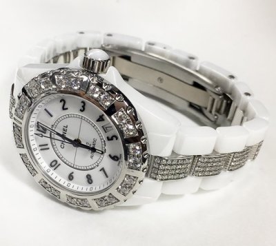 กรอบเพชร CHANEL J12 38mm เพชรเม็ดใหญ่ 24 เม็ด