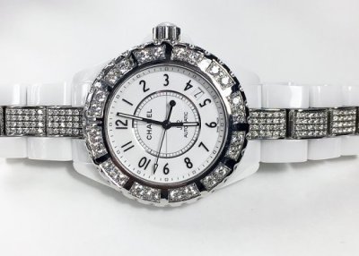 กรอบเพชร CHANEL J12 38mm เพชรเม็ดใหญ่ 24 เม็ด