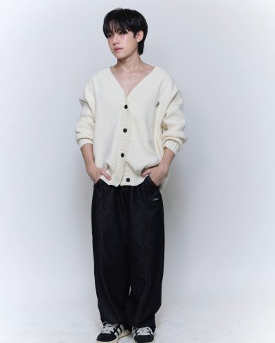 TFF - Cardigan Logo - Milky