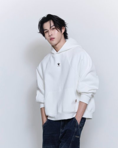 TFF - Hoodie Spotlight - White