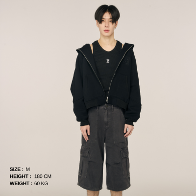 TROFI Walkway Capri pants - The Galaxy ( Available until out of stock ***จนกว่าสินค้าจะหมด*** )