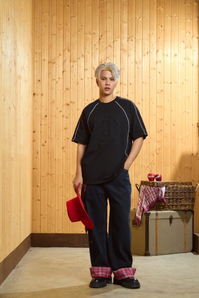 Summer2026 - Tee - Logo Embossing - Black