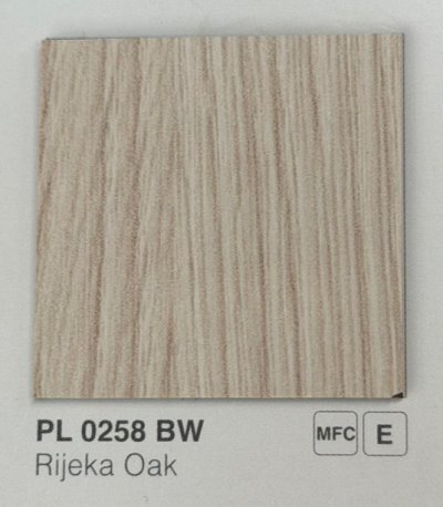 PL 0258 BW - Rijeka Oak