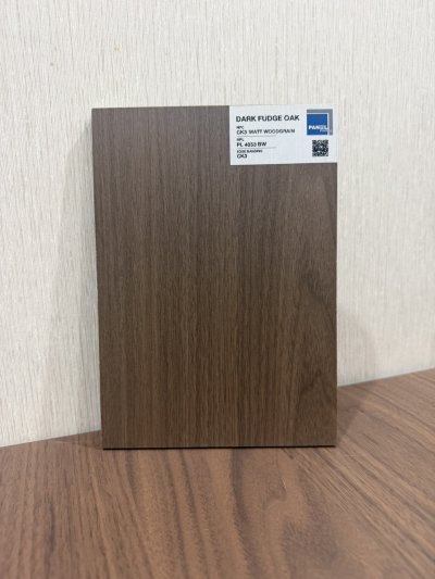 HMR V313 - E1 / CK3 Dark Fudge Oak