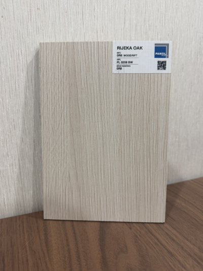 HMR V313 - E1 / OR8 Rijeka Oak