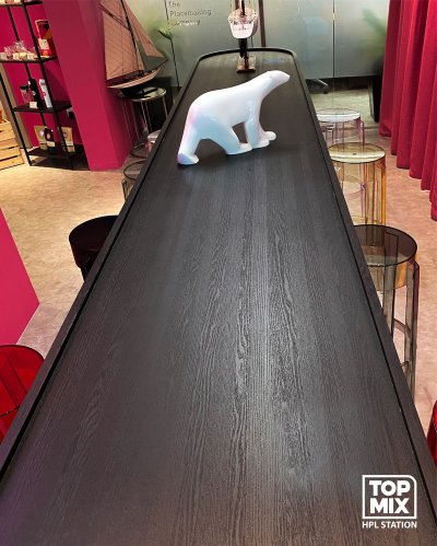 TP6-3826 SE Black Wood