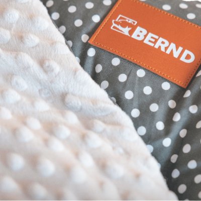 Bernd - Comfy pet เบาะรองรถเข็นสัตว์เลี้ยง ผ้าตาข่าย 3D Mesh