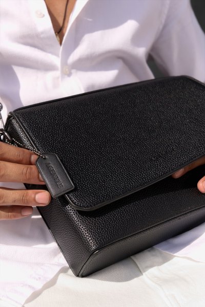 AGENTLE Boxcase Messenger Bag
