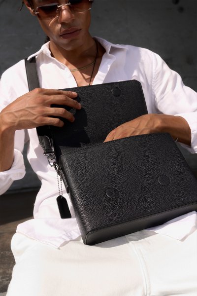 AGENTLE Boxcase Messenger Bag