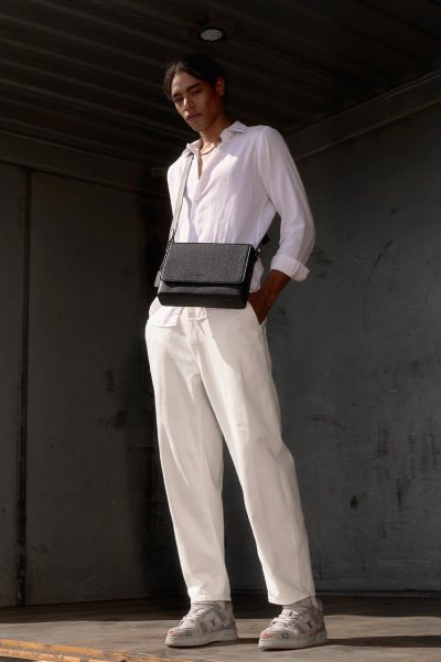 AGENTLE Boxcase Messenger Bag