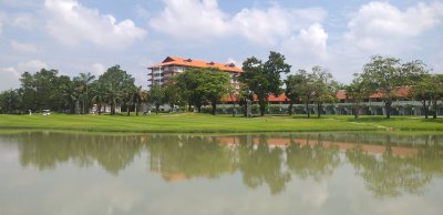 Daily Golf Experience