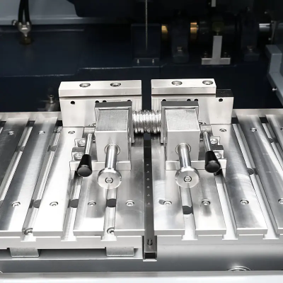Automatic Metallographic Cutting machine รุ่น Beta-300Pro