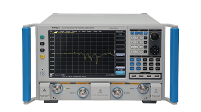 3672 Series Vector Network Analyzer