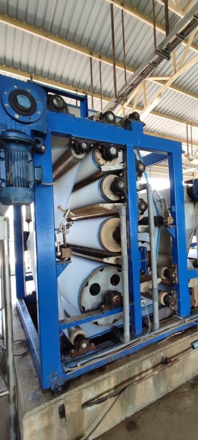 บริการเปลี่ยนผ้าใบเครื่องรีดตะกอนแบบสายพาน หรือ Belt Press