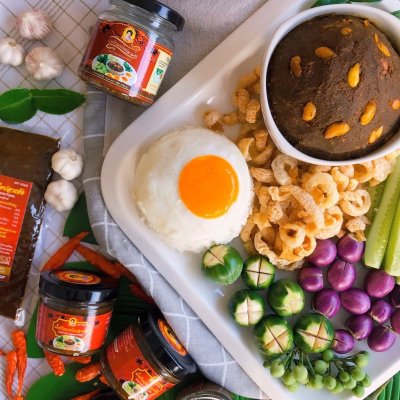 น้ำพริกไตปลาแห้ง แม่พร สูตรต้นตำรับ น้ำพริกไตปลาแห้ง แม่พร สูตรต้นตำรับ