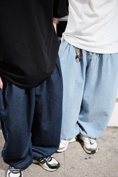 WIDE BALLOON JEANS BCKMN STUDIO
