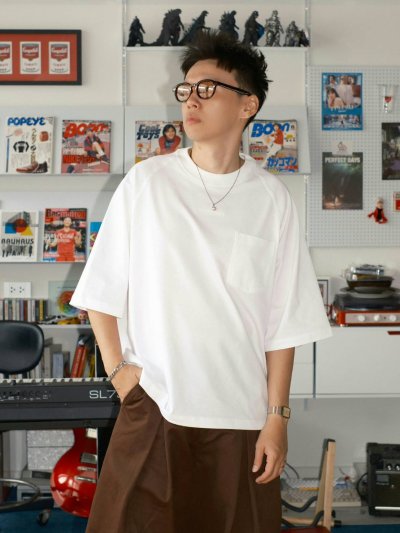MIRROR WIDE CROP RAGLAN TEE BCKMN STUDIO