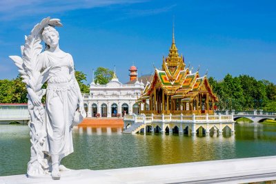 Ayutthaya World Heritage and Bang Pa-In Summer Palace Join Tour
