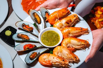 The Luxury White Dinner Cruise