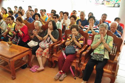ถวายเทียนลพบุรี 21ก.ค.61