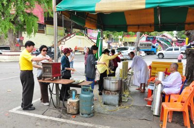 ถวายเทียนเพชรบุรี